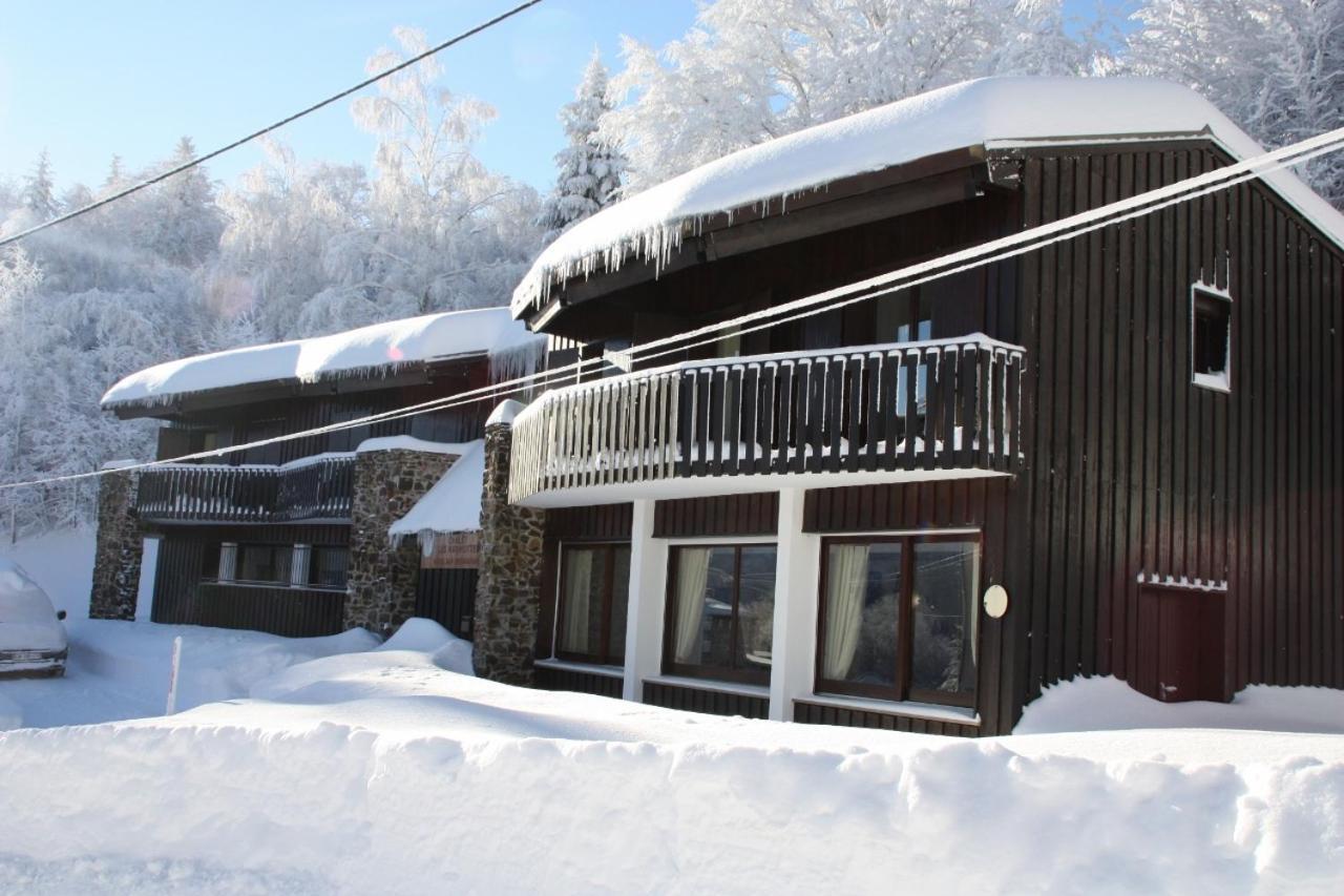 Chalet Hotel Les Marmottes 2 Etoiles Nn Montferrier Dış mekan fotoğraf